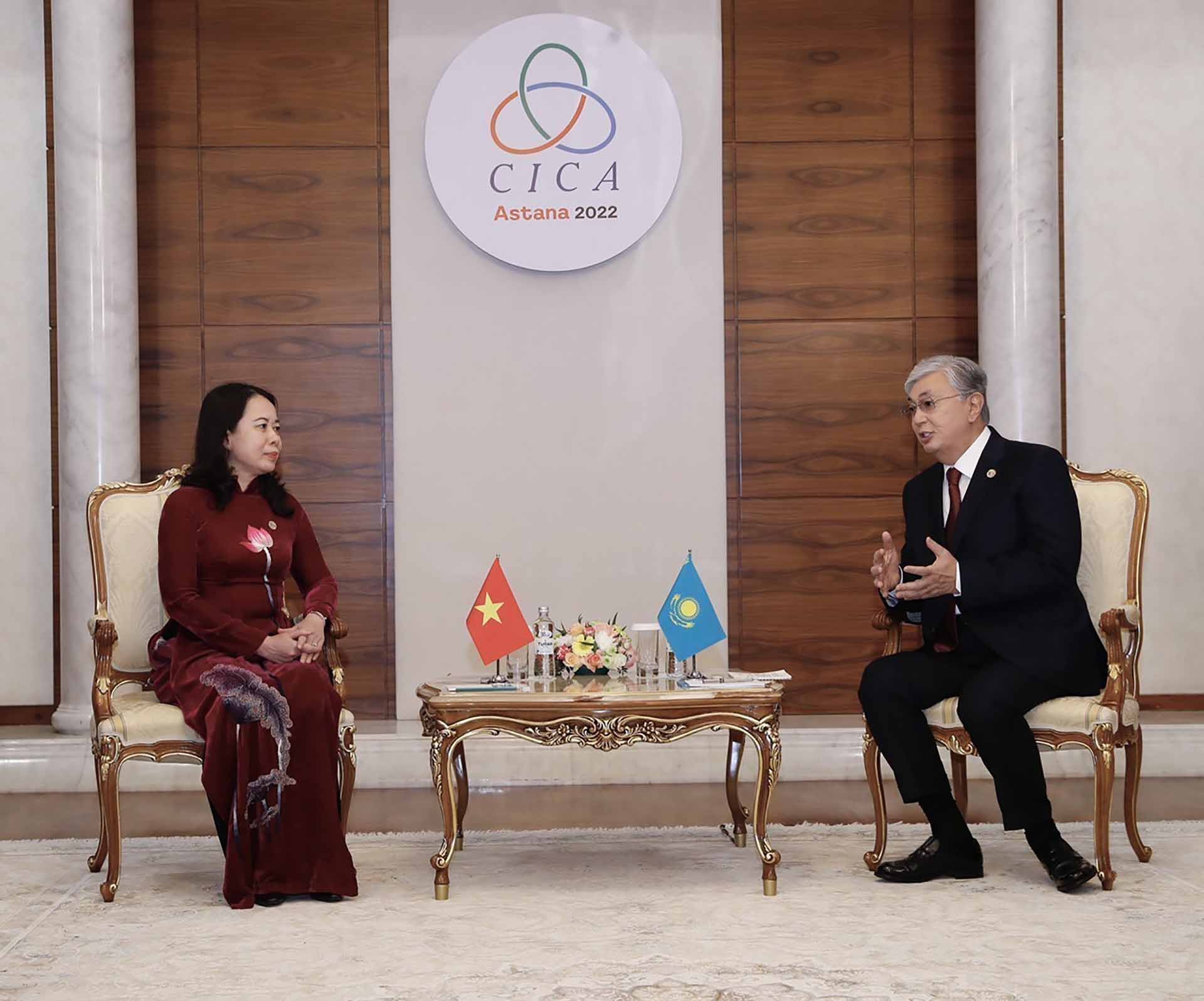 Phó Chủ tịch nước Võ Thị Ánh Xuân hội kiến Tổng thống Kazakhstan Kassym-Jomart Tokayev