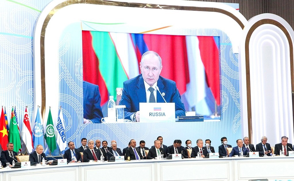 Tổng thống Nga Putin: Ấn Đọ và Nga đều nói cần thiết phải bắt đầu đối thoại và giải quyết xung đột Ukraine một cách hòa bình
