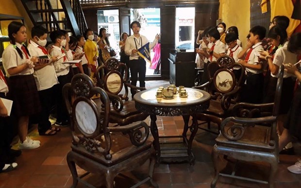 New tourism model educating students on Hanoi launched