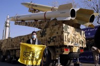 Mỹ: Iran cung cấp tên lửa đạn đạo tầm ngắn cho Nga