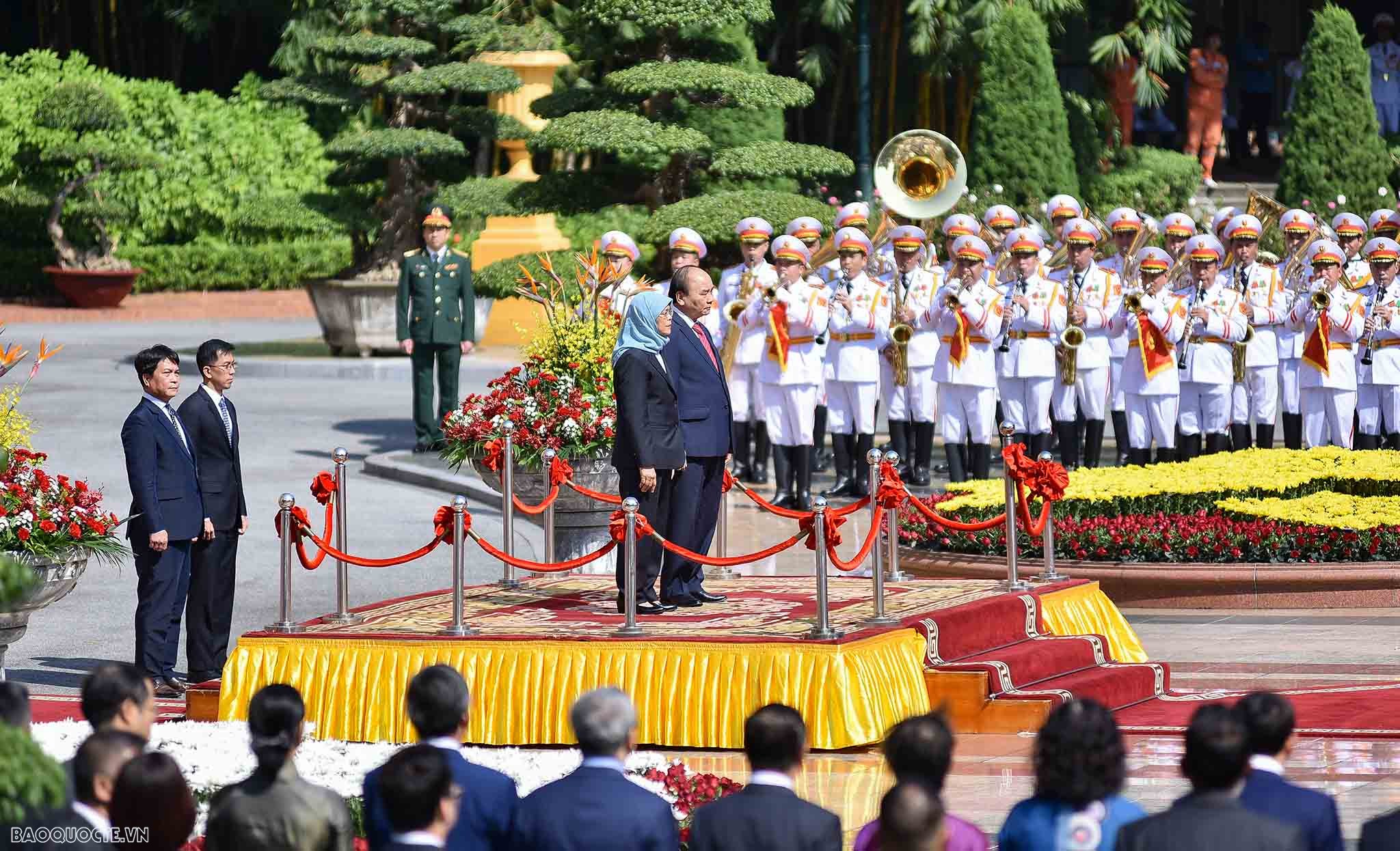 Official welcome ceremony held for Singaporean President Halimah Yacob