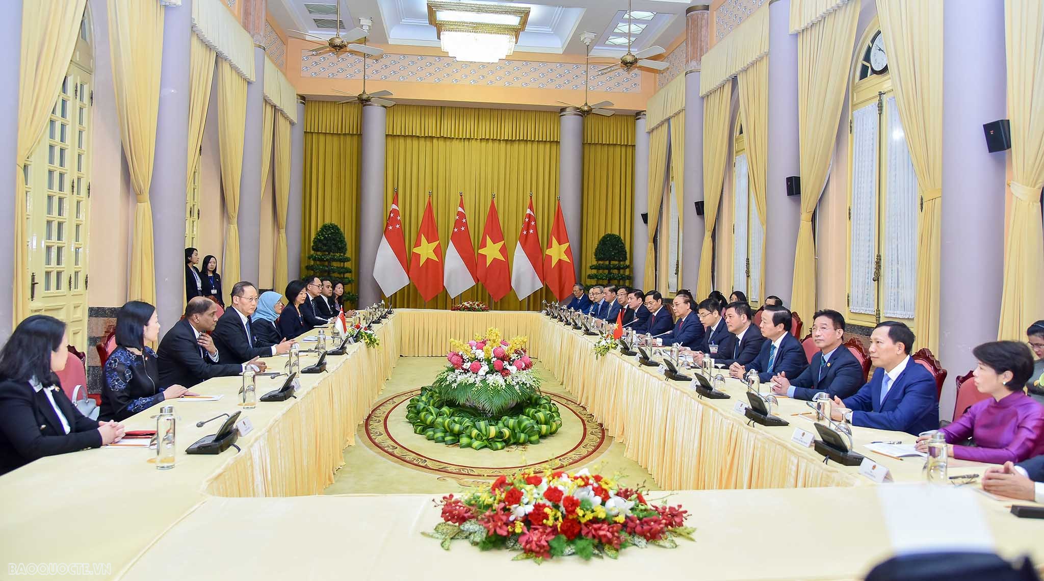 Official welcome ceremony held for Singaporean President Halimah Yacob