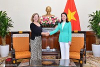 Trợ lý Bộ trưởng Ngoại giao Nguyễn Minh Hằng tiếp Phó Trợ lý Ngoại trưởng Hoa Kỳ Whitney Baird