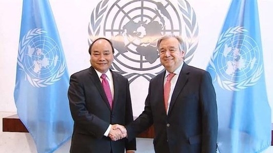 UN Secretary-General arrives in Hanoi, beginning official visit to Vietnam