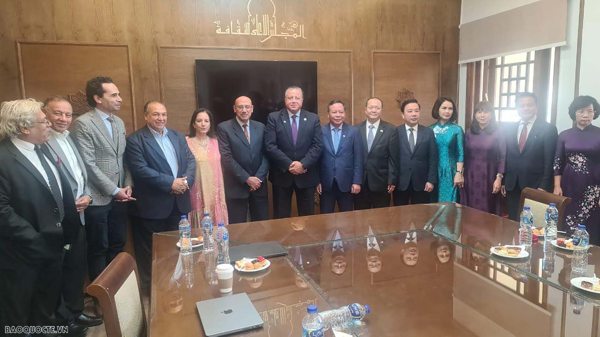 Đoàn đoàn đại biểu Thủ đô Hà Nội làm việc với Bộ Văn hoá Ai Cập.