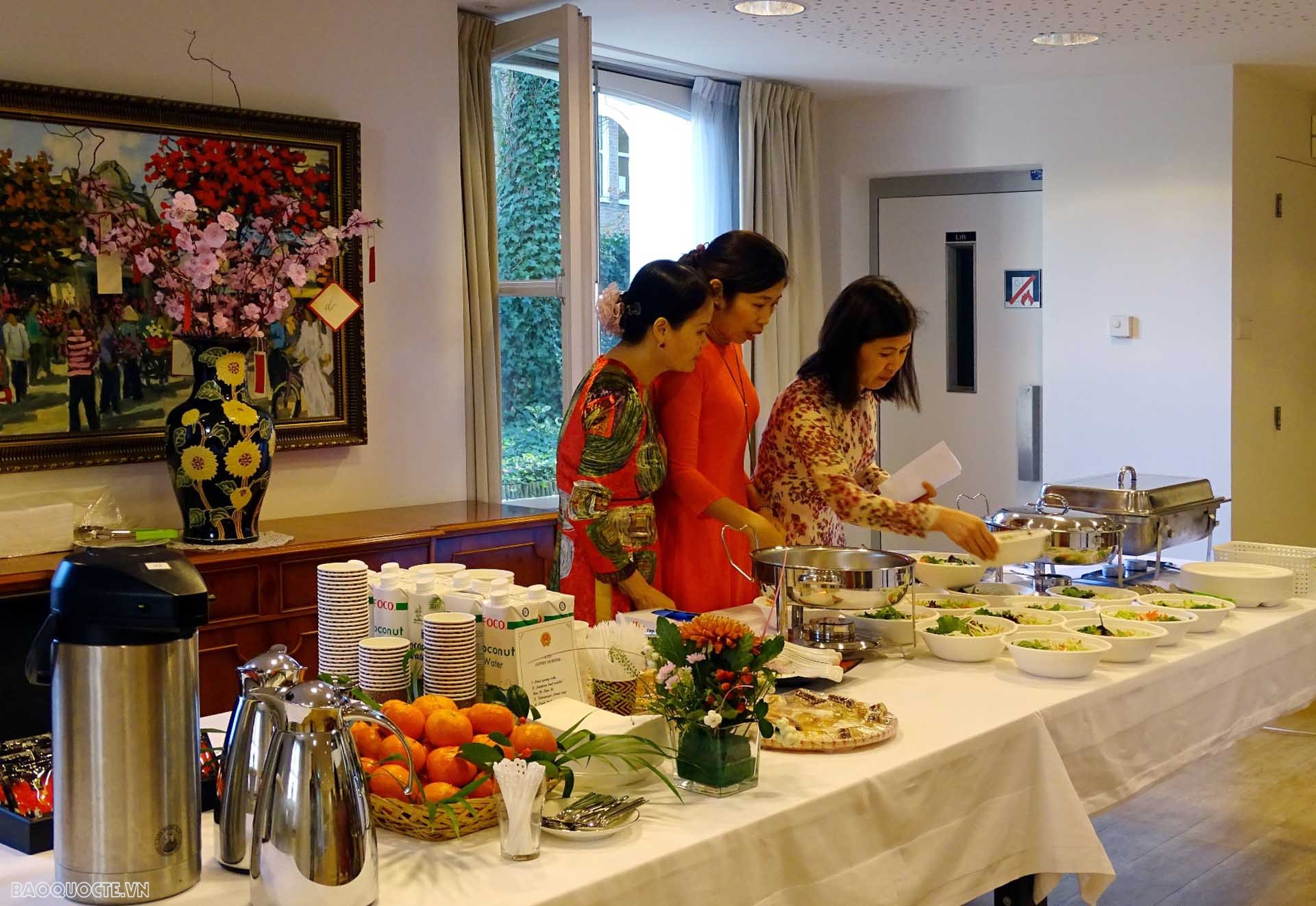 Giới thiệu văn hóa, ẩm thực Việt Nam tại Hà Lan