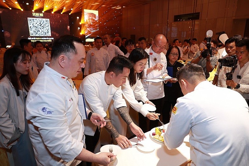 Hơn 300 đầu bếp chuyên nghiệp tham gia sự kiện 'Rạng danh nghề Bếp'