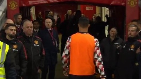 Cristiano Ronaldo bị phạt, không có tên trong danh sách trận Man Utd vs Chelsea