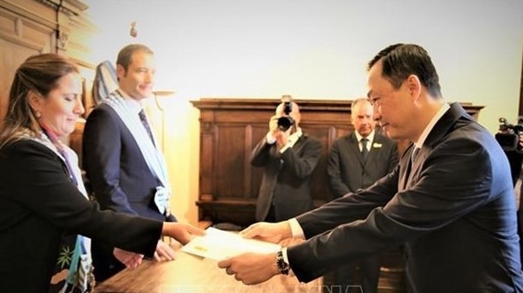 Vietnam, San Marino promote bilateral cooperation