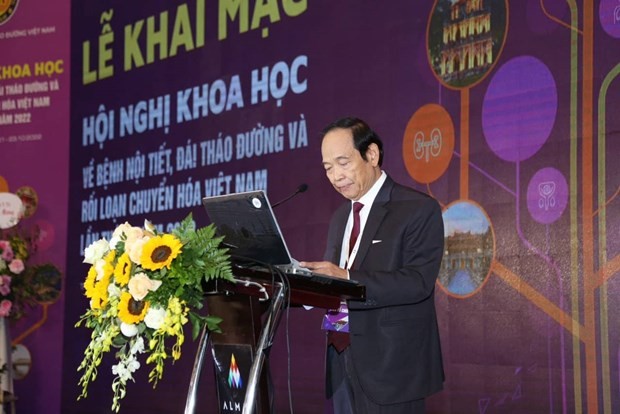 Giáo sư Trần Hữu Dàng, Chủ tịch Hội Nội tiết-Đái tháo đường Việt Nam phát biểu tại hội nghị. (Nguồn: Vietnam+)