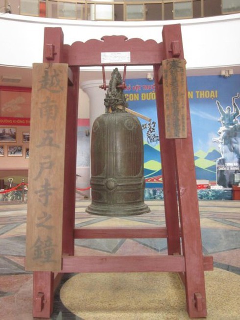Cục Di sản văn hóa lên tiếng về hai cổ vật triều Nguyễn được đấu giá tại Pháp