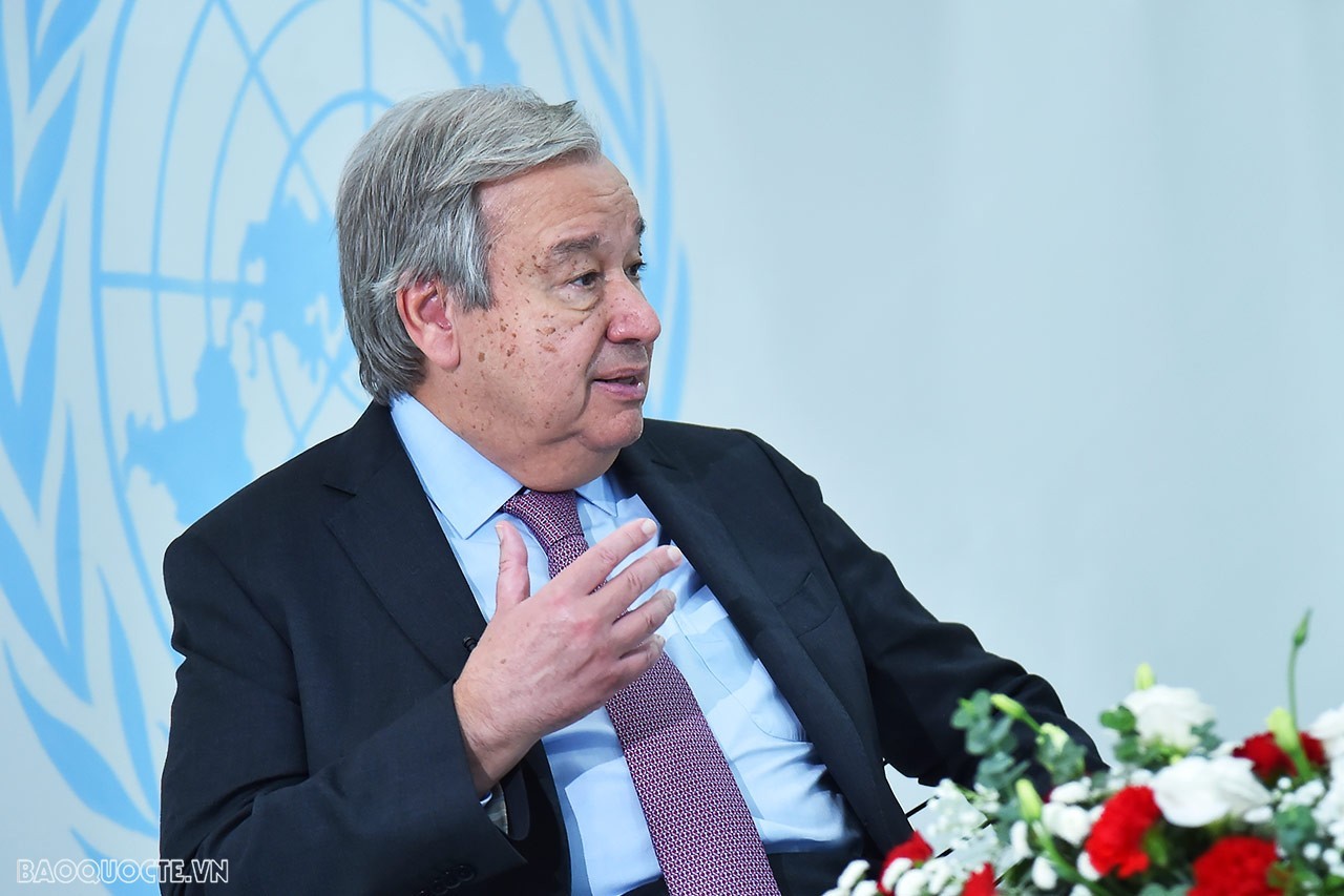 UN Secretary-General held dialogue with Vietnamese youth at DAV