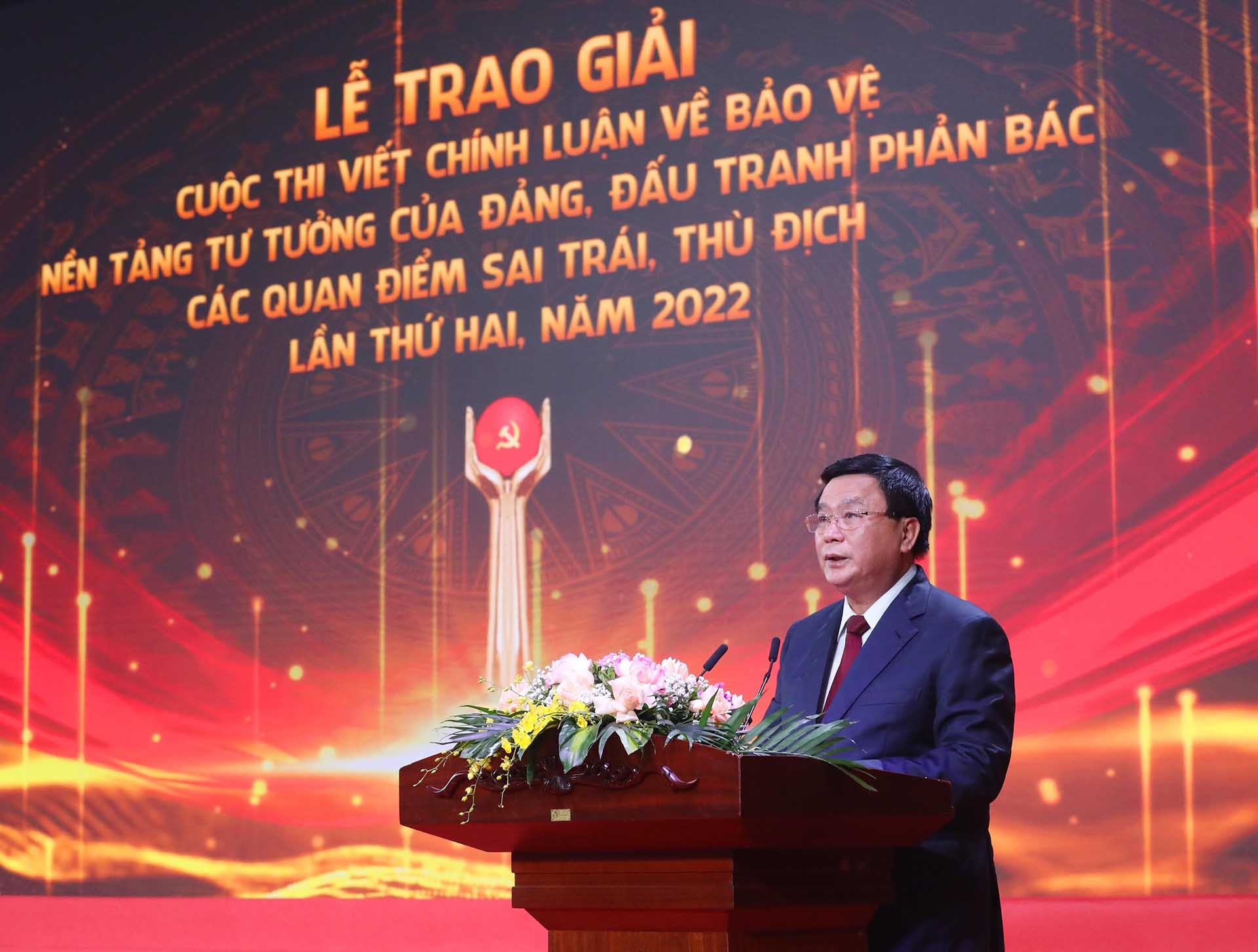 Đồng chí Nguyễn Xuân Thắng, Ủy viên Bộ Chính trị, Chủ tịch Hội đồng Lý luận Trung ương, Giám đốc Học viện Chính trị Quốc gia Hồ Chí Minh phát biểu. (Nguồn: TTXVN)
