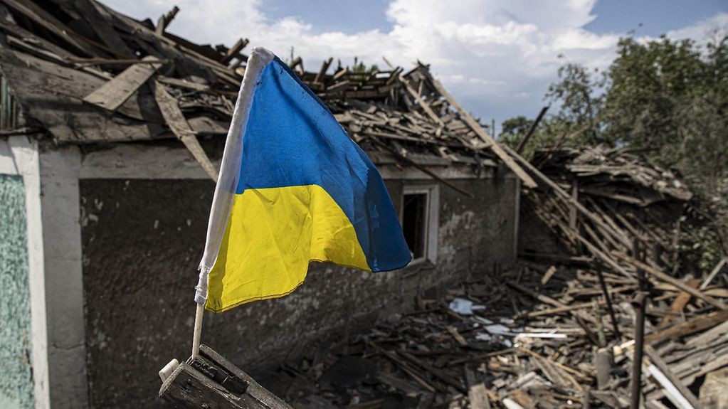 Châu Âu đang bàn về tái thiết Ukraine nhưng ai sẽ trả tiền?