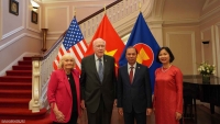 Thượng nghị sĩ Patrick Leahy, Chủ tịch thường trực Thượng viện thăm Đại sứ quán Việt Nam tại Hoa Kỳ