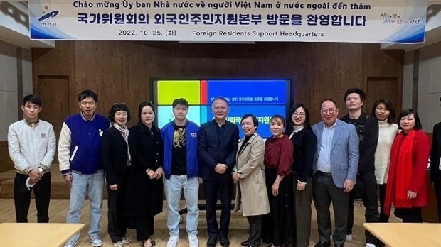 State Committee for Overseas Vietnamese Affairs’ delegation visits RoK