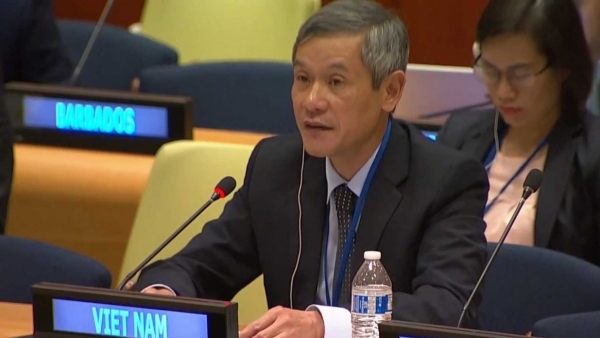 Vietnam promotes principles of int'l law & obligation to protect environment in relation to armed conflicts