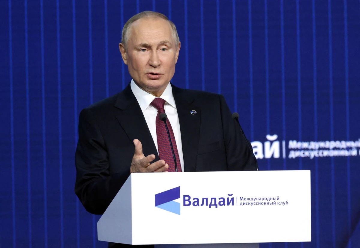 (10.28) Tổng thống Nga Vladimir Putin phát biểu tại phiên thảo luận Hội nghị thường niên của Câu lạc bộ Valdai ngày 28/10. (Nguồn Reuters/Sputnik)