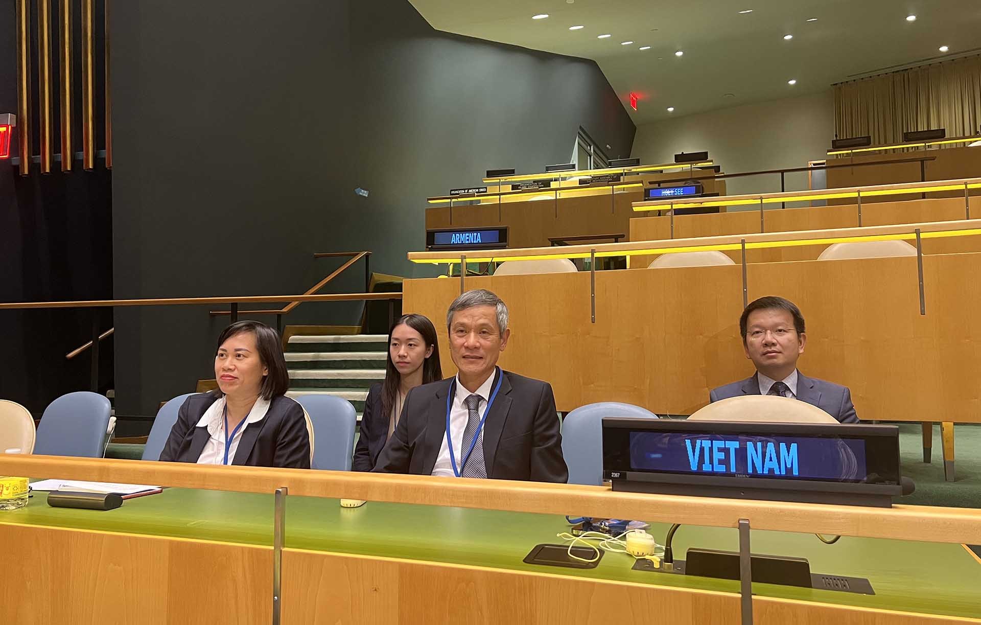 Nhân dịp tham dự Tuần lễ luật pháp quốc tế của Liên hợp quốc, Trợ lý Bộ trưởng Ngoại giao Nguyễn Minh Vũ đã có bài phát biểu khai mạc hội nghị.