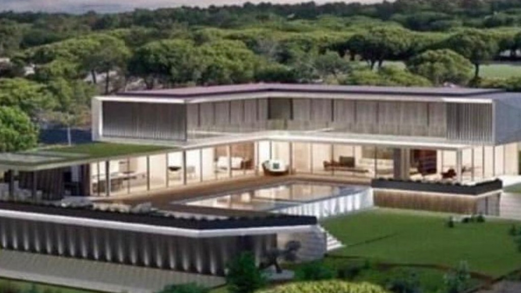 Cristiano Ronaldo và bạn gái mua ngôi nhà trị giá lớn ở quê nhà Bồ Đào Nha