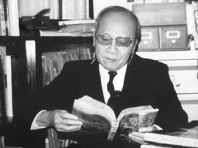 Giáo sư Hoàng Xuân Hãn - người mở đường cho giáo dục và nghiên cứu khoa học bằng tiếng Việt