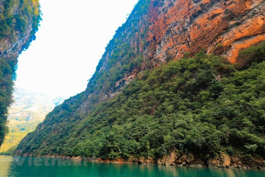 Silk-like river in deepest canyon in Southeast Asia Silk-like Nho Que river in deepest canyon in Southeast Asia