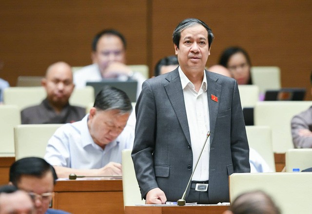 Bộ trưởng GD&ĐT Nguyễn Kim Sơn trả lời về việc thiếu giáo viên