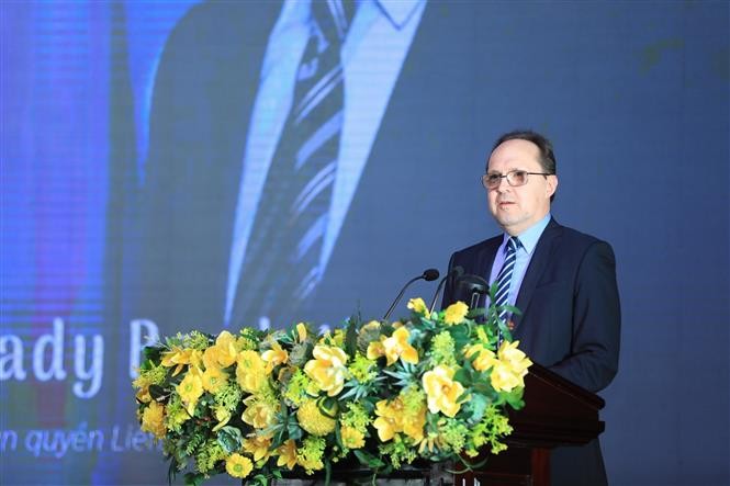 Đại sứ Nga