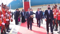 Thủ tướng Phạm Minh Chính tới thủ đô Phnom Penh, bắt đầu chuyến thăm chính thức Campuchia