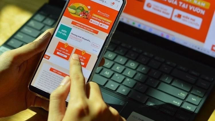 Vietnam's e-commerce sector becomes the fastest-growing market in East Asia