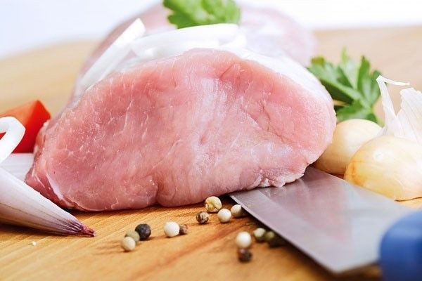 Giá heo hơi hôm nay 18/1: Giá heo hơi đi ngang, cao nhất 54.000 đồng/kg, người nông dân ôm lỗ