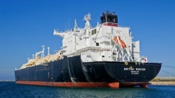 Lô LNG đầu tiên của Mozambique 'xuất kho', Hy Lạp có thứ EU cần
