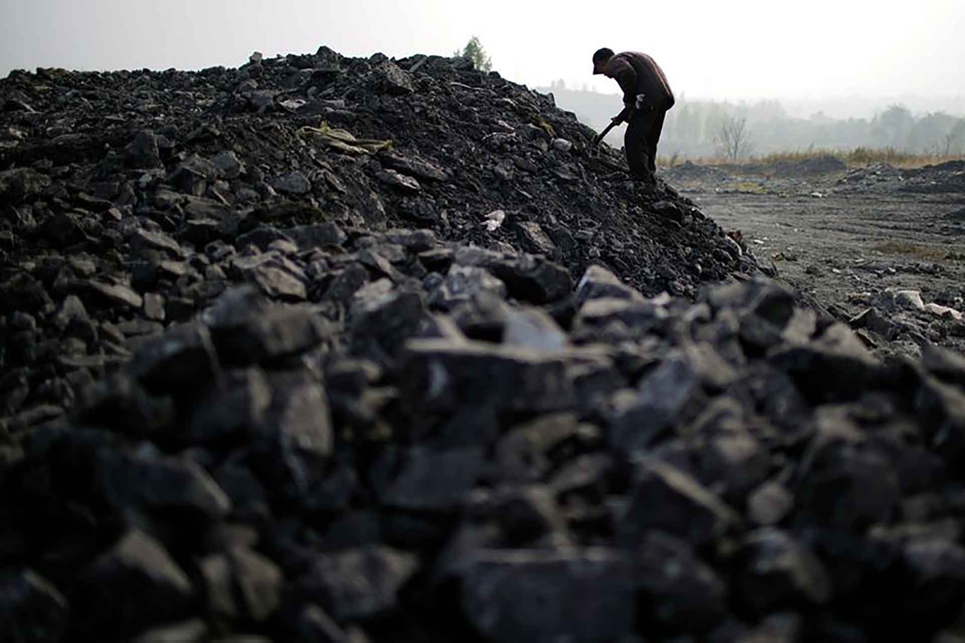 Khoảng 40% lượng khí thải methane của Trung Quốc là khí thoát ra trong quá trình khai thác than. (Ảnh: Marketscreener)