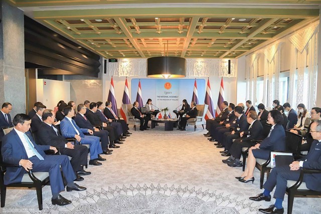 President meets President of Thai National Assembly Chuan Leekpai