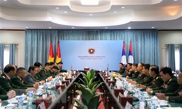 Vietnam's high-ranking military delegation visits Laos