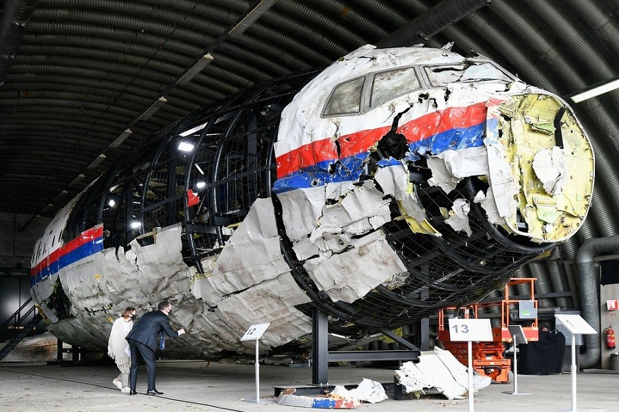 (11.18) Những gì còn sót lại của máy bay MH17 rơi tại miền Đông Ukraine năm 2014. (Nguồn: Reuters)