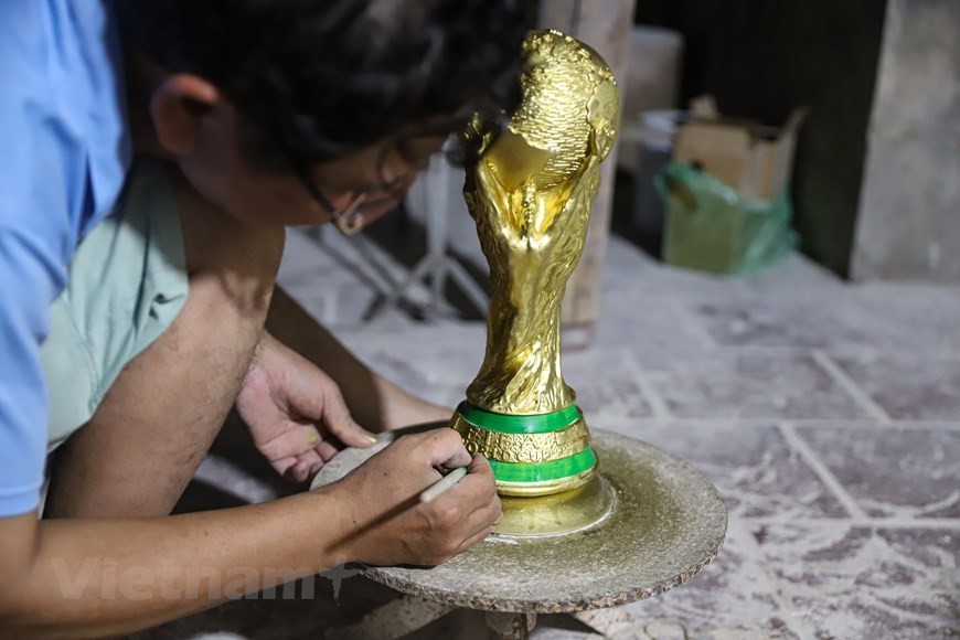 'Made in Vietnam' World Cup trophies for fans