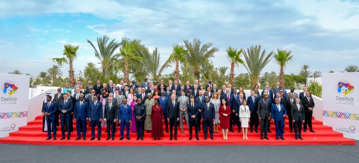 Ngày 19/11, đại diện của các quốc gia nói tiếng Pháp trên thế giới đã tập trung tại thành phố Djerba, Tunisia, trong khuôn khổ hội nghị thượng đỉnh lần thứ 19 của Tổ chức Quốc tế Pháp ngữ (OIF) để thảo luận các vấn đề tập trung vào hợp tác kinh tế. (Nguồn: EPA)