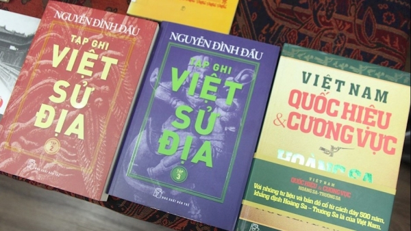 Youth Publishing House reached agreement to publish books of well-known historian