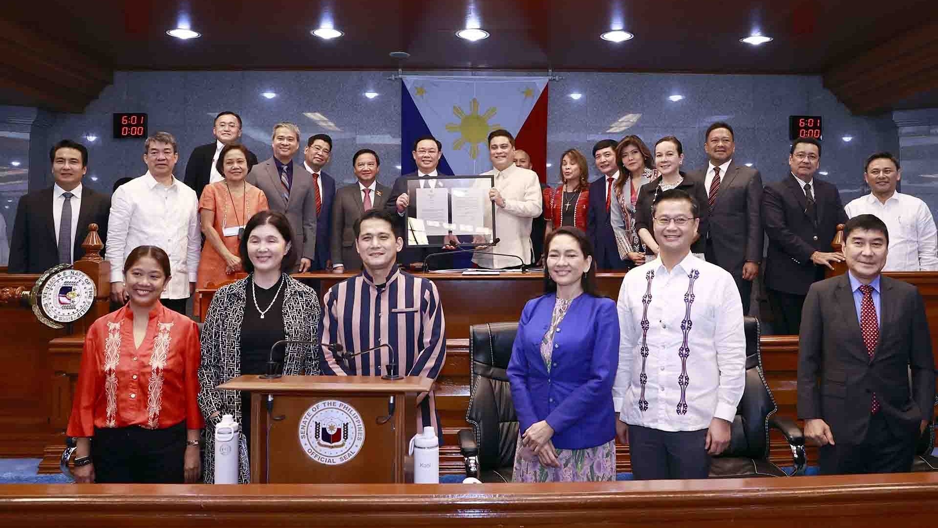 Thượng viện Philippines thông qua Nghị quyết tăng cường quan hệ nghị viện với Việt Nam