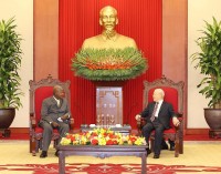 Tổng Bí thư Nguyễn Phú Trọng tiếp Tổng thống Uganda, Chủ tịch Đảng Phong trào kháng chiến quốc gia