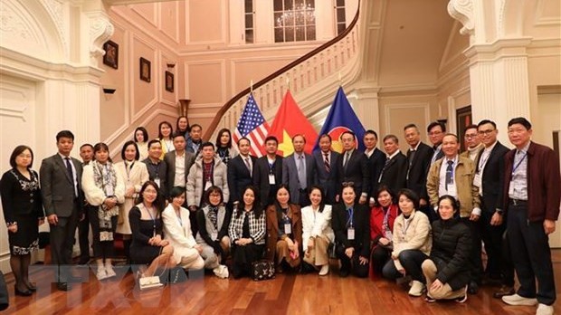 Doanh nghiệp Việt Nam tích cực tìm hiểu thị trường và kết nối kinh doanh với bạn hàng Mỹ