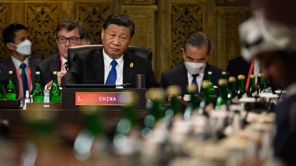 'Bỏ quên' thương mại, Mỹ đang nhường 'át chủ bài' về tay Trung Quốc
