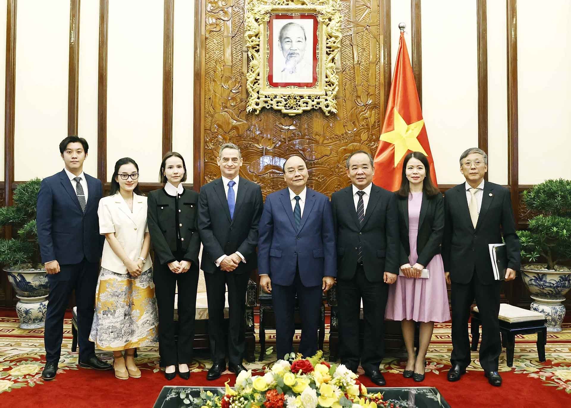 Chủ tịch nước Nguyễn Xuân Phúc tiếp Đại sứ Chile Patricio Becker đến chào từ biệt. (Nguồn: TTXVN)
