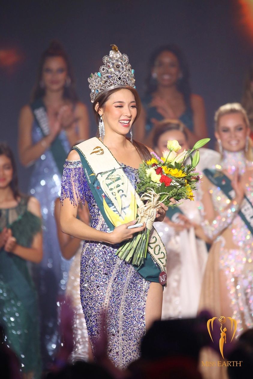 Nhan sắc của mỹ nhân Hàn đăng quang Hoa hậu Trái đất 2022