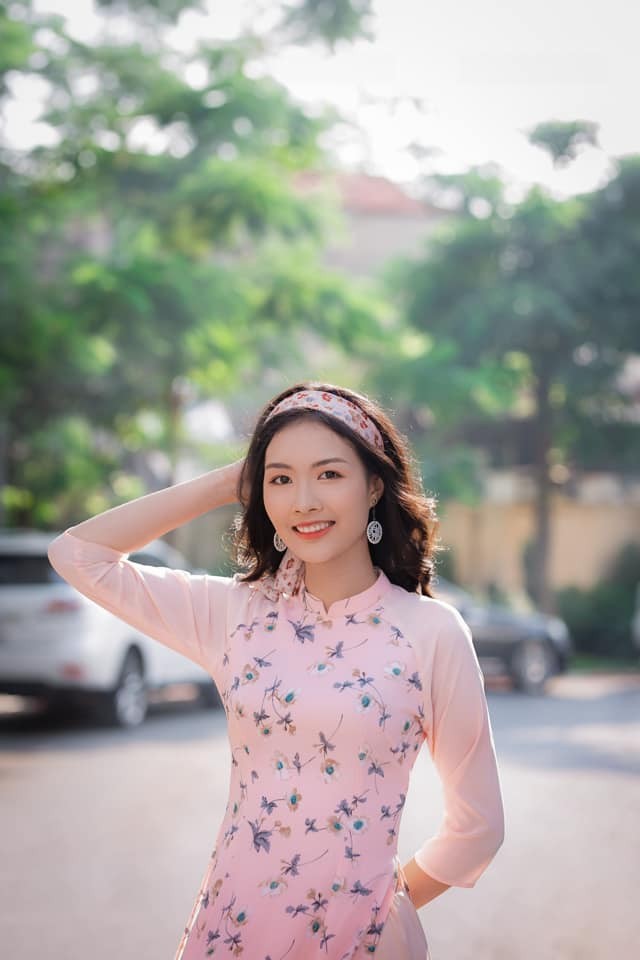 Thủ khoa ĐH Kinh tế Quốc dân vào chung kết Hoa hậu Việt Nam 2022