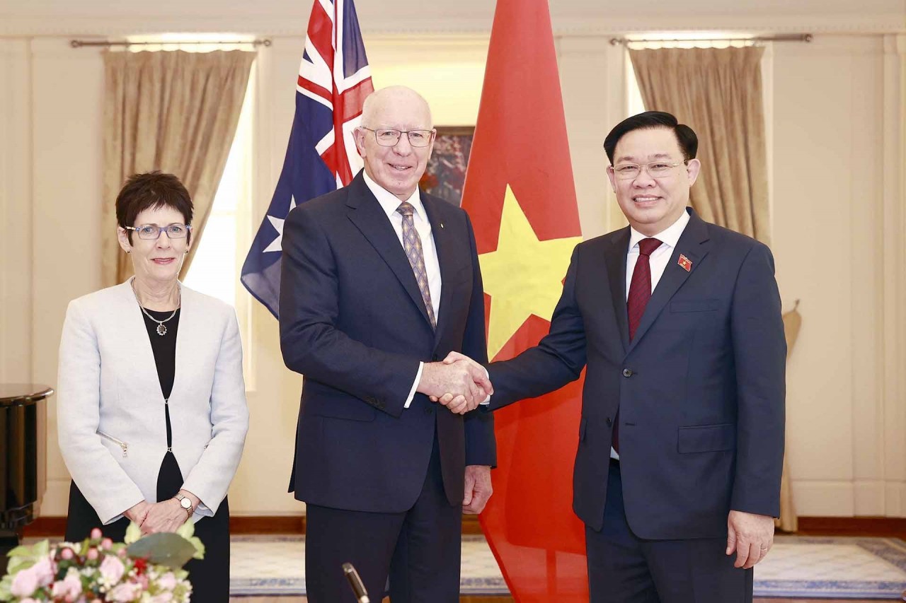 NA Chairman Vuong Dinh Hue wraps up official visits to Australia, New Zealand