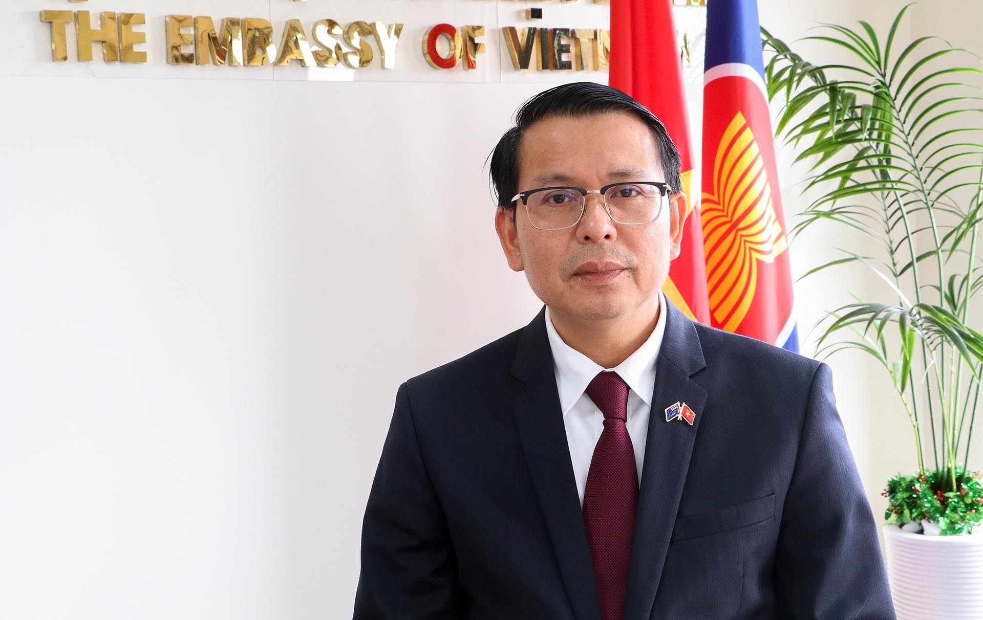 Đại sứ Việt Nam tại New Zealand Nguyễn Văn Trung.