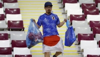 World Cup 2022: CĐV Nhật Bản lại 'ghi điểm' với hành động đặc biệt sau chiến thắng trước Tây Ban Nha