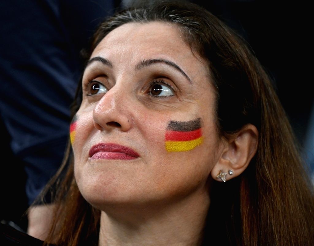 World Cup 2022: Nước mắt cầu thủ và CĐV 'cỗ xe tăng' Đức